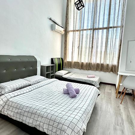 Springfield 3-Storey Cheerful Townhouse #Yoyo Homestay SDK Dış mekan fotoğraf