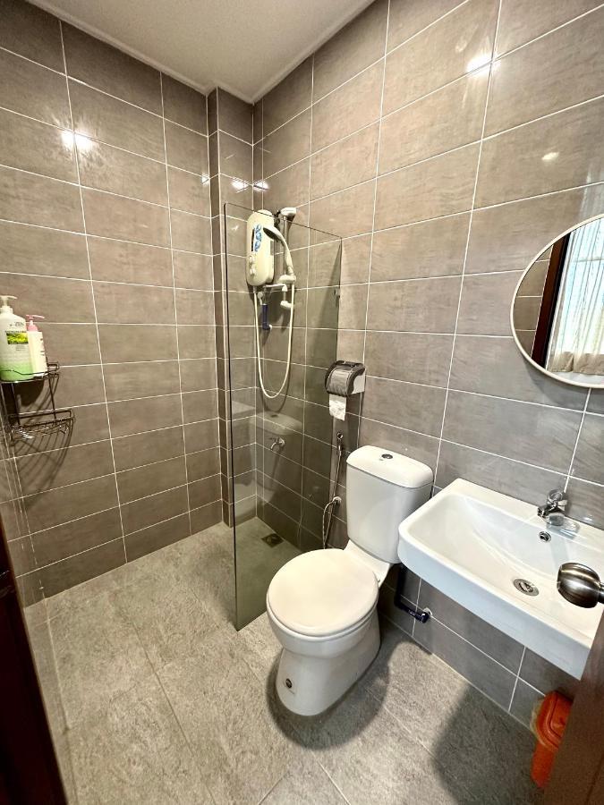 Springfield 3-Storey Cheerful Townhouse #Yoyo Homestay SDK Dış mekan fotoğraf