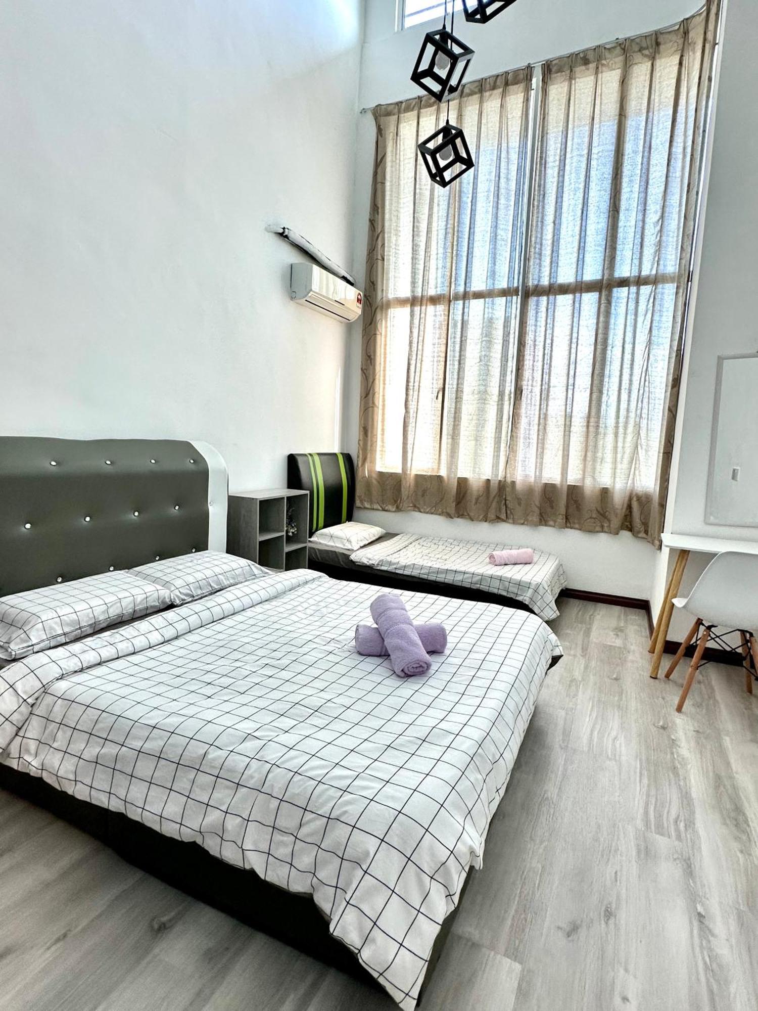 Springfield 3-Storey Cheerful Townhouse #Yoyo Homestay SDK Dış mekan fotoğraf
